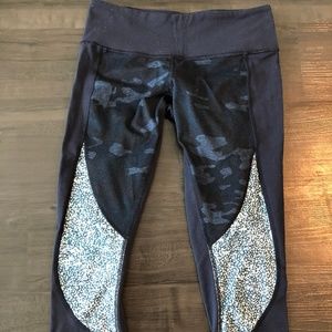 Lululemon blue multi crops